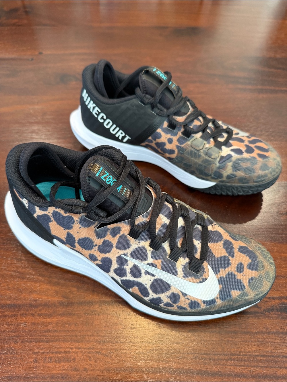 NIKE ZOOM ZERO COURT cheetah print sneakers - Picture 2 of 7